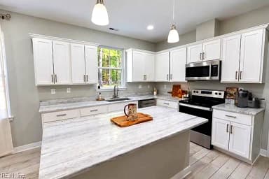 413 Burts RD, YORKTOWN VA 23692 thumb 12