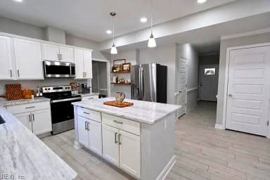 413 Burts RD, YORKTOWN VA 23692 thumb 10