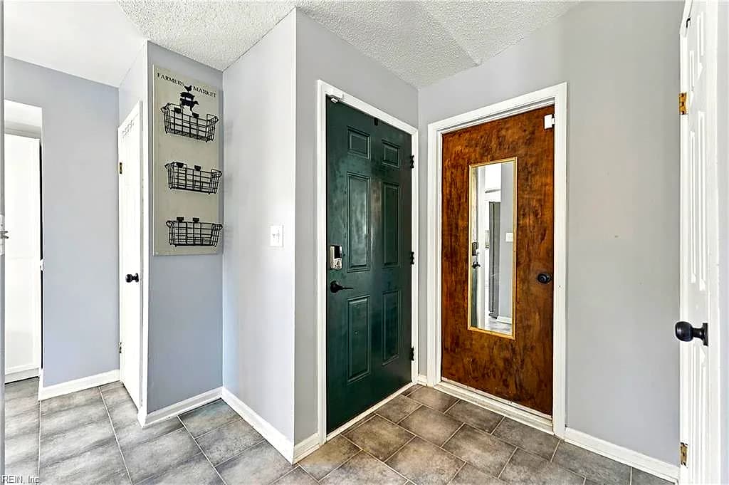 2152 Eagle Rock RD, VIRGINIA BEACH VA 23456 - Photo 3