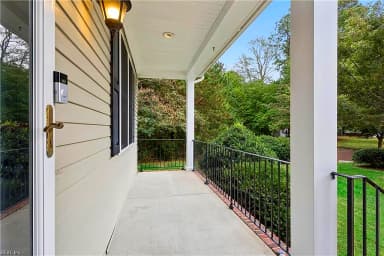 111 Perlie CT, YORKTOWN VA 23692 thumb 4
