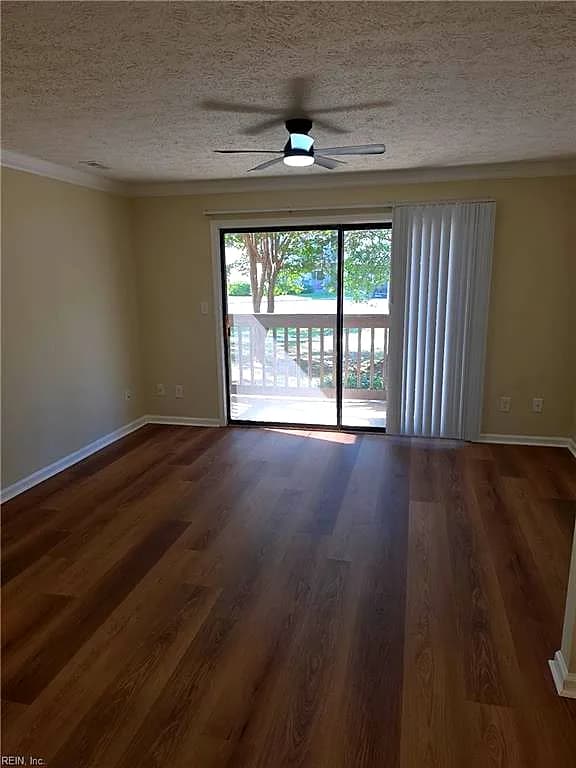 79 Wells CT #2, HAMPTON VA 23666 - Photo 4