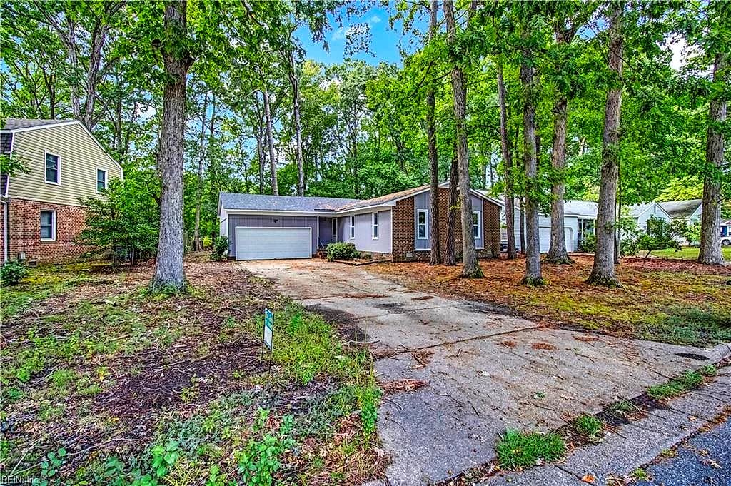 273 Batson DR, NEWPORT NEWS VA 23602 - Photo 3