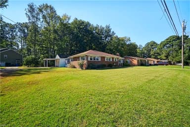 2220 Capri CIR, CHESAPEAKE VA 23321 thumb 4