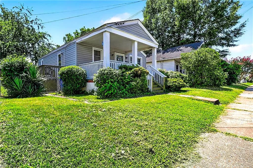 750 31 ST, NEWPORT NEWS VA 23607 - Photo 4