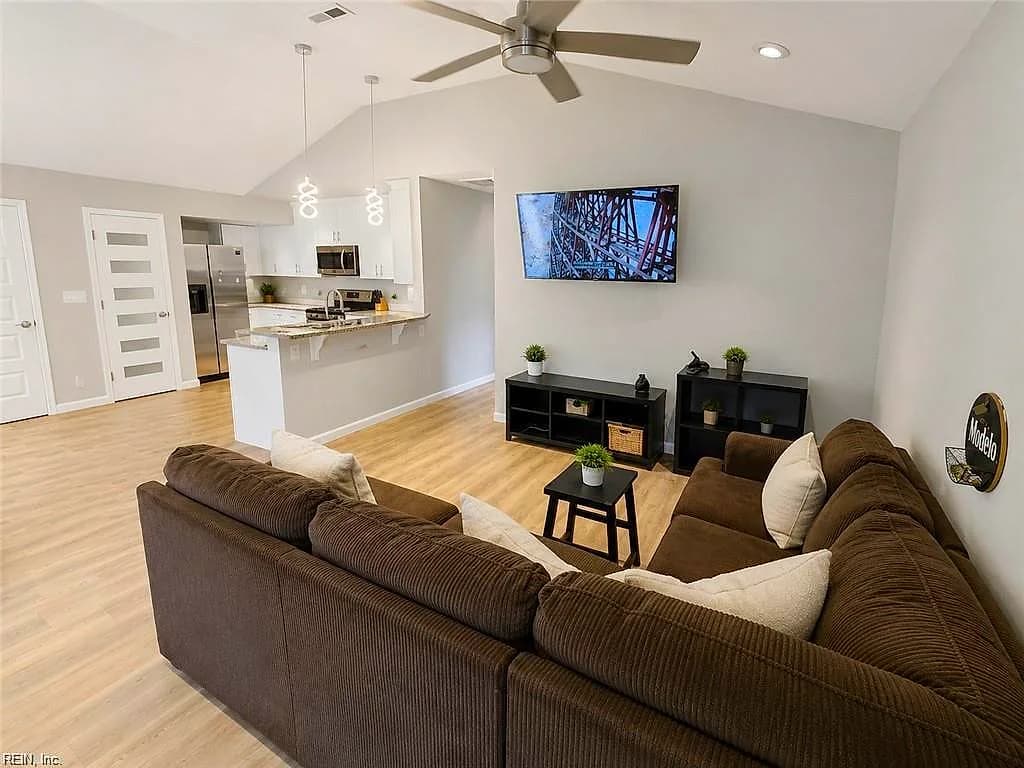 1212 Shell RD, HAMPTON VA 23661 - Photo 3