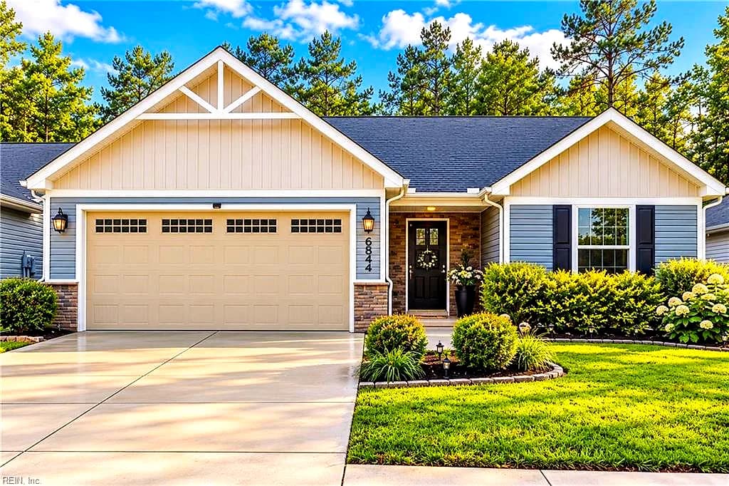 6844 Motley Landing DR, GLOUCESTER VA 23061 - Main photo