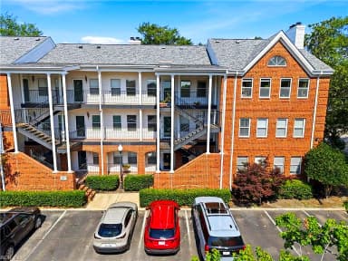 207 Westover AVE #306, NORFOLK VA 23507 thumb 2