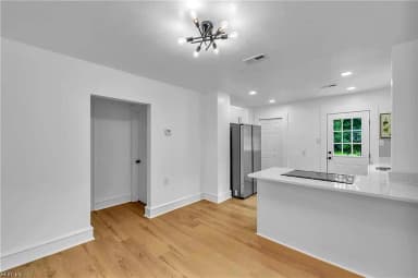 222 N Fifth ST, HAMPTON VA 23664 thumb 9