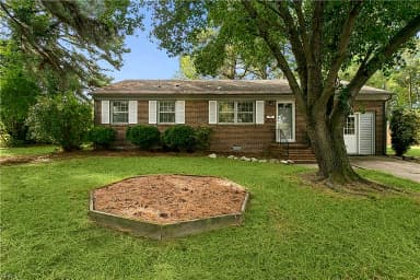 421 Palace CT, HAMPTON VA 23666 thumb 2