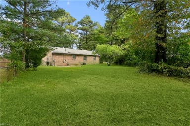 421 Palace CT, HAMPTON VA 23666 thumb 3