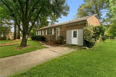 421 Palace CT, HAMPTON VA 23666 thumb 4