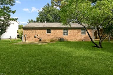 421 Palace CT, HAMPTON VA 23666 thumb 5