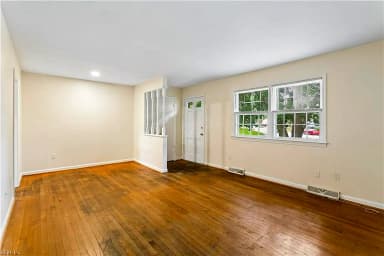 421 Palace CT, HAMPTON VA 23666 thumb 7