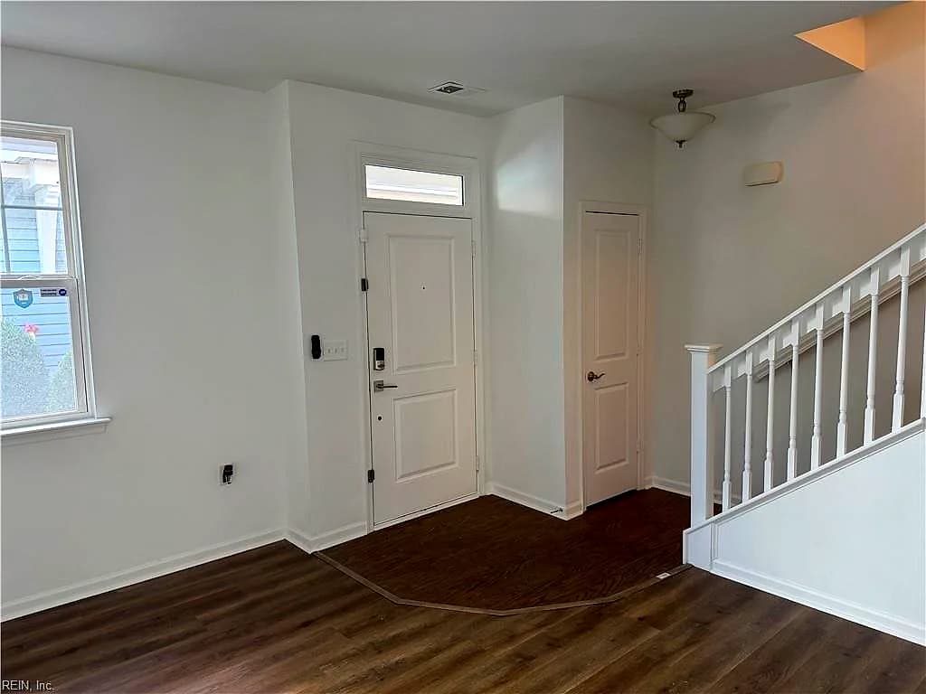 1440 Rollesby WAY, CHESAPEAKE VA 23320 - Photo 3