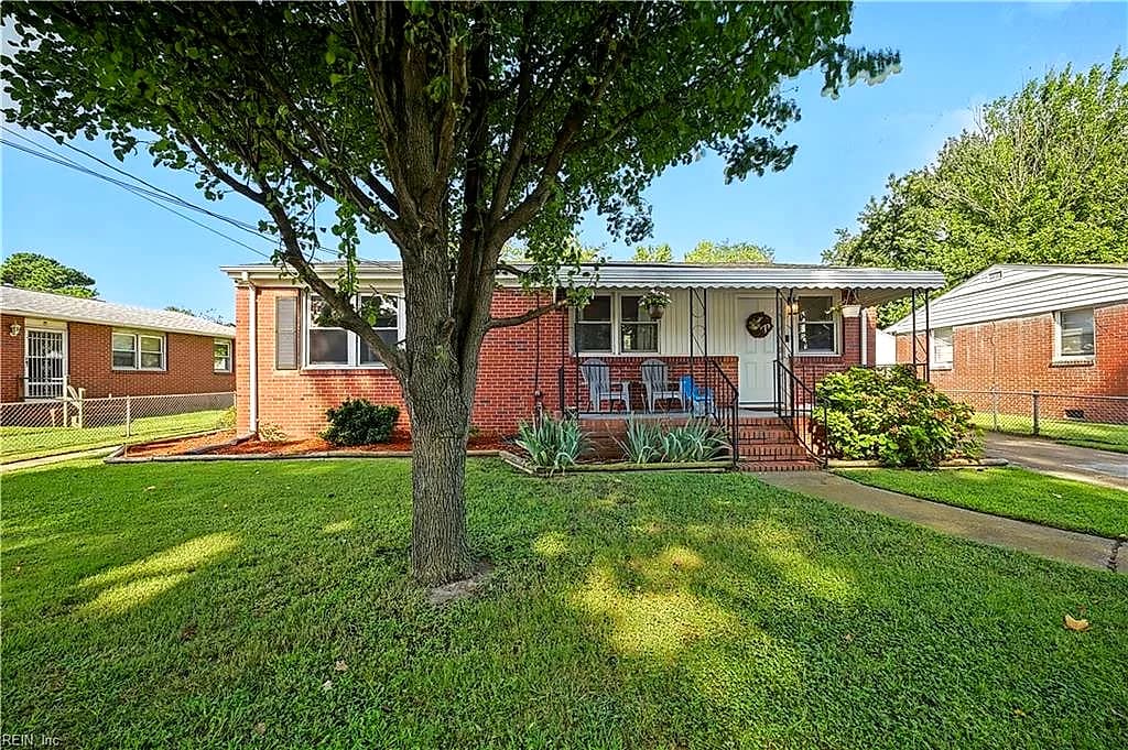514 Mooney RD, CHESAPEAKE VA 23325 - Photo 4