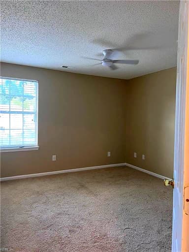 820 Willow PL, NEWPORT NEWS VA 23602 thumb 11