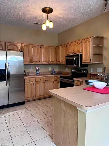 820 Willow PL, NEWPORT NEWS VA 23602 thumb 6
