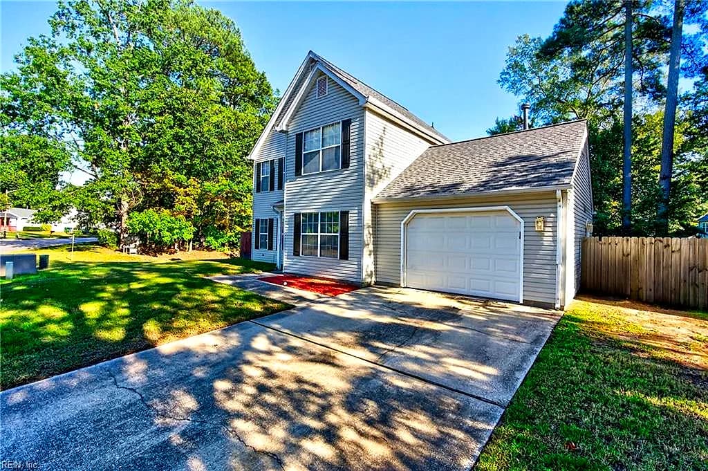 604 Cristal DR, NEWPORT NEWS VA 23608 - Photo 4