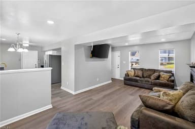 604 Cristal DR, NEWPORT NEWS VA 23608 thumb 8