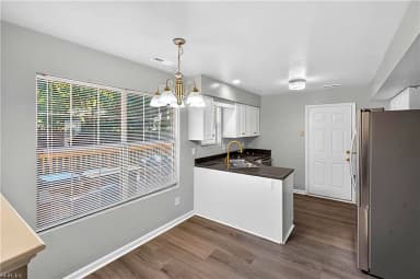604 Cristal DR, NEWPORT NEWS VA 23608 thumb 9