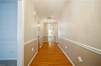 1637 While LN, NORFOLK VA 23518 thumb 6