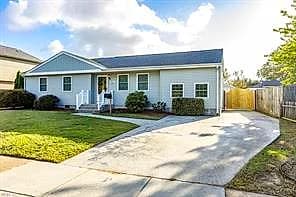 1821 Dominion AVE, NORFOLK VA 23518 - Photo 3