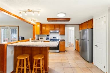 8960 Norseman LN, GLOUCESTER VA 23061 thumb 11