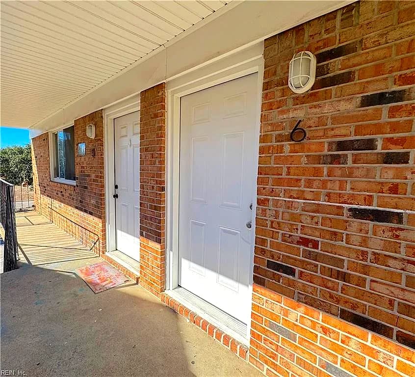852 W Little Bay AVE #6, NORFOLK VA 23503 - Photo 4