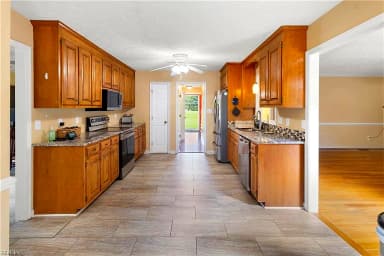 7346 Joseph Lewis RD, HAYES VA 23072 thumb 8