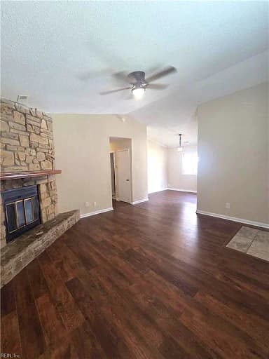3850 Sugar Creek LN, PORTSMOUTH VA 23703 thumb 5