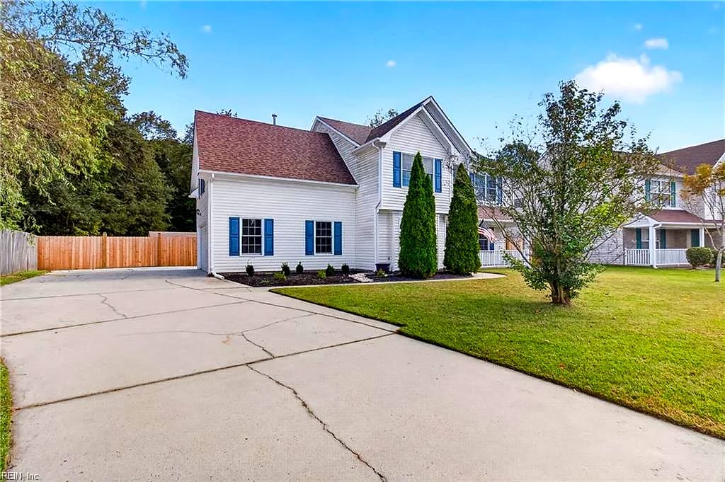 2425 Annie CIR, CHESAPEAKE VA 23323 - Photo 5