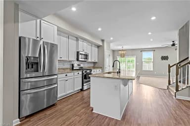 741 Hezekiah Little DR, VIRGINIA BEACH VA 23462 thumb 8