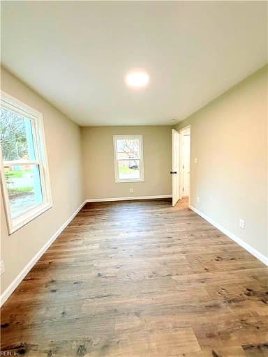 51 N Mary Peake BLVD, HAMPTON VA 23666 thumb 5