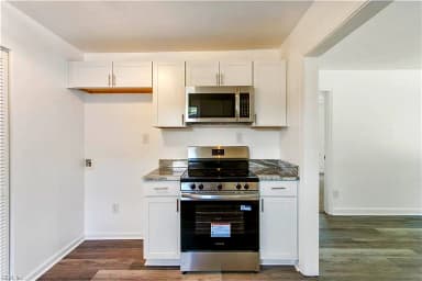 902 Ridgeway AVE, HAMPTON VA 23661 thumb 6