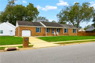 461 Gloria DR, CHESAPEAKE VA 23322 thumb 3