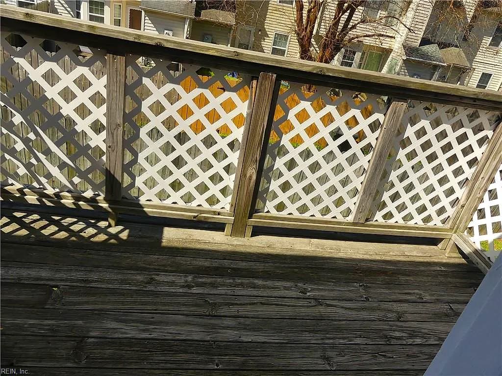 28 Lyford KY #B, HAMPTON VA 23666 - Photo 3