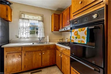 1207 Coltrane DR, PORTSMOUTH VA 23701 thumb 9