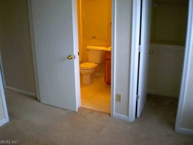 12716 Daybreak CIR, NEWPORT NEWS VA 23602 thumb 11