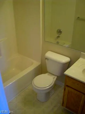 12716 Daybreak CIR, NEWPORT NEWS VA 23602 thumb 9