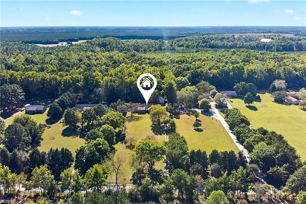 25092 Tyler DR, WINDSOR VA 23487 - Photo 3
