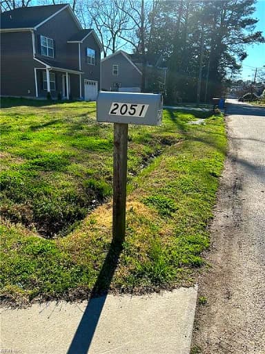 2051 Maywood ST, CHESAPEAKE VA 23323 thumb 3