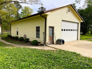 1213 Fentress Airfield RD, CHESAPEAKE VA 23322 thumb 3