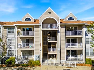 2221 Lesner CRES ##202, VIRGINIA BEACH VA 23451 thumb 3