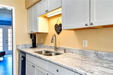 471 San Roman DR, CHESAPEAKE VA 23322 thumb 6