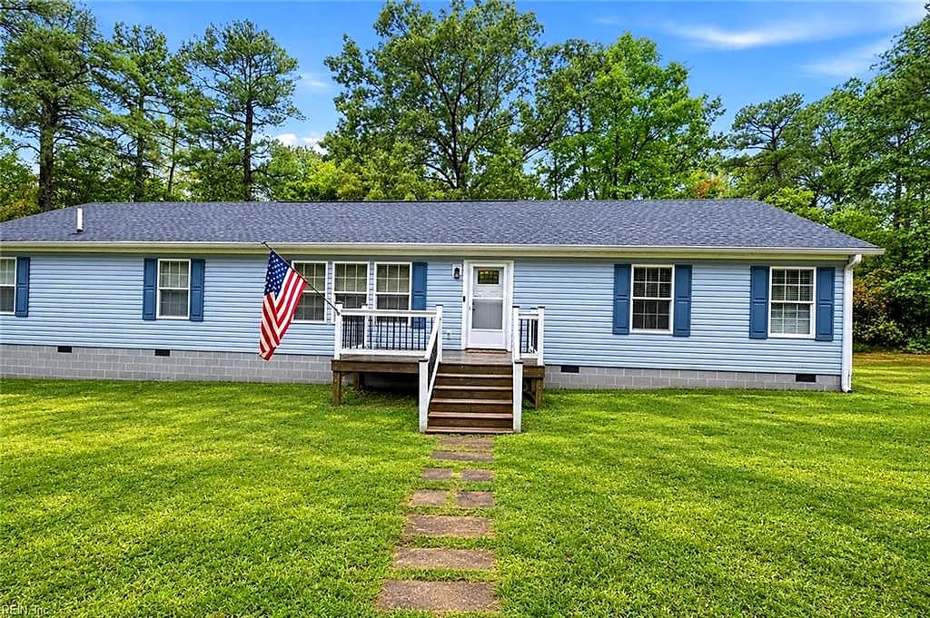 9935 Figg Shop RD, GLOUCESTER VA 23061 - Main photo