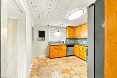 196 Sandy RD, DIGGS VA 23045 thumb 9
