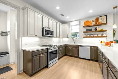1900 Briton LN, CHESAPEAKE VA 23322 thumb 3