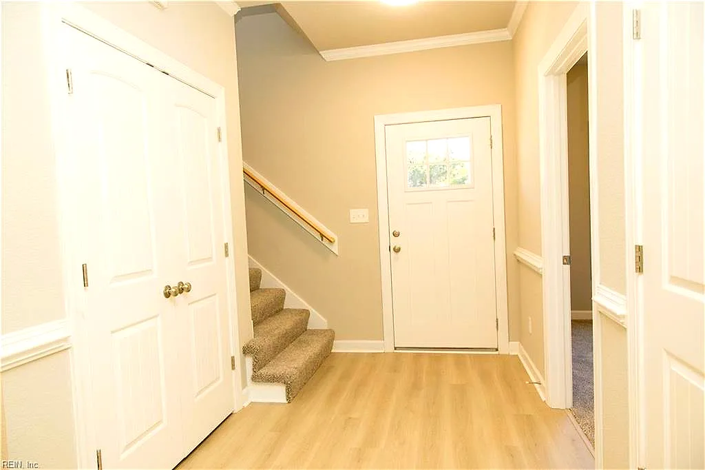 4025 Ahoy DR, CHESAPEAKE VA 23321 - Photo 4