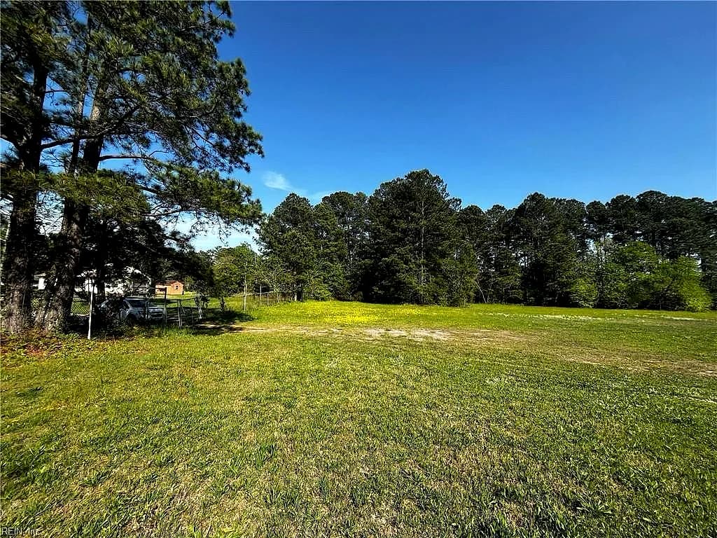 100 Fernwood Farms RD, CHESAPEAKE VA 23320 - Photo 5