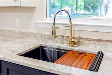105 Cheadle Loop RD, SEAFORD VA 23696 thumb 11